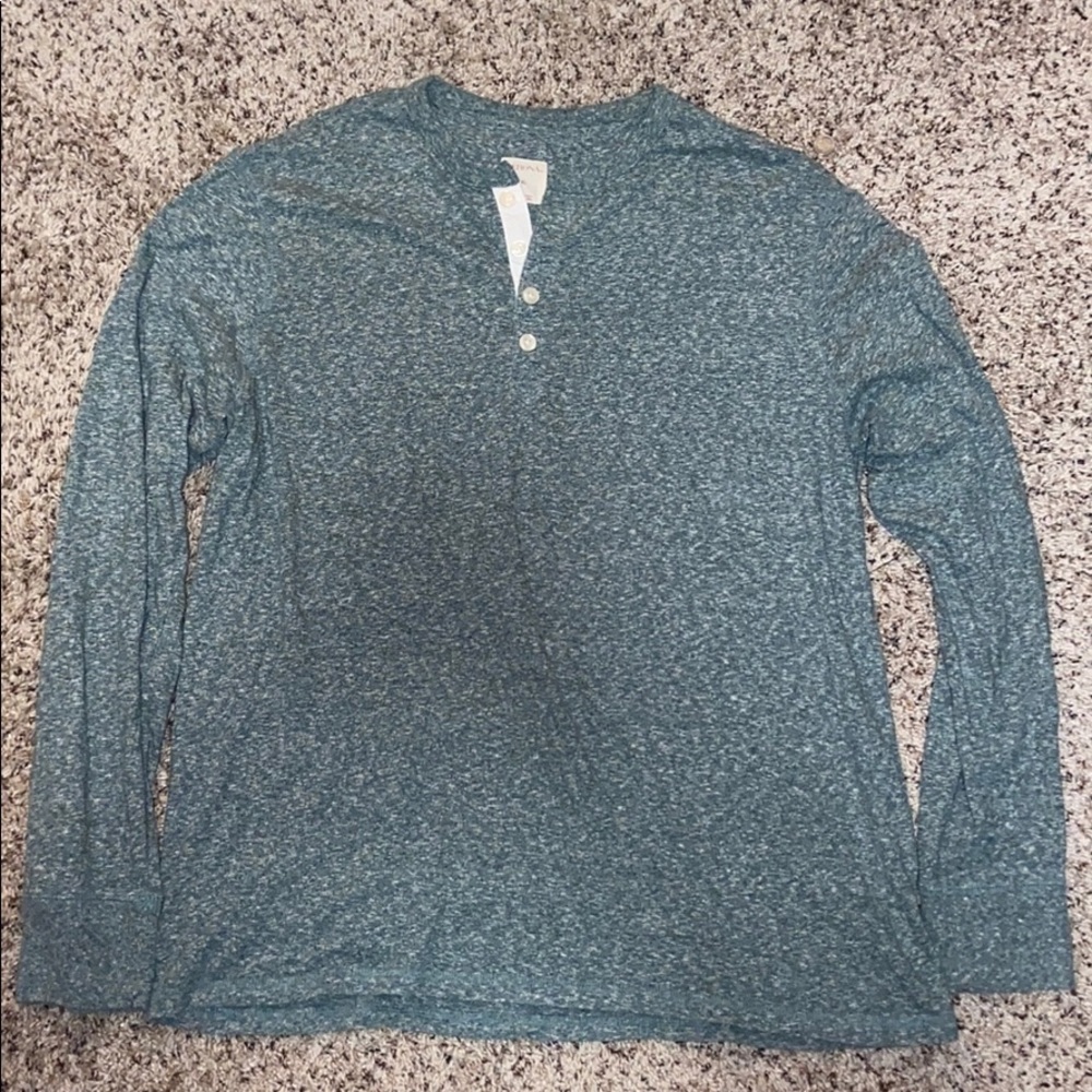 Long sleeve T shirt